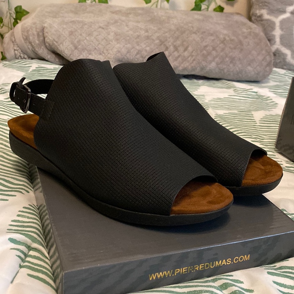 COPY - Pierre Dumas Size 9 Black Shoes